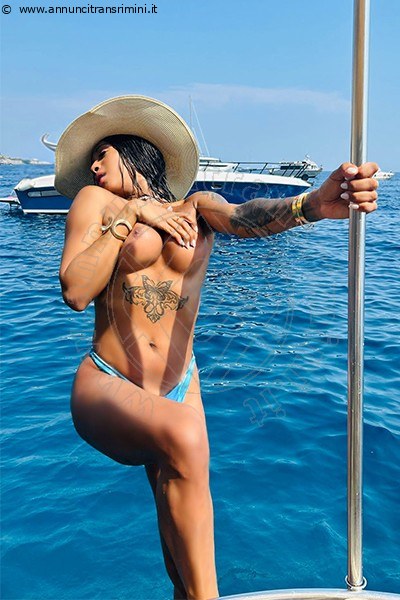Foto Annuncio Transescort Napoli Arianna Ferrari Pornostar