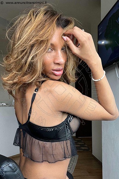 Foto Annuncio Transescort Firenze Kiara Bardo